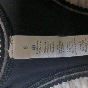 Lululemon size 8 top